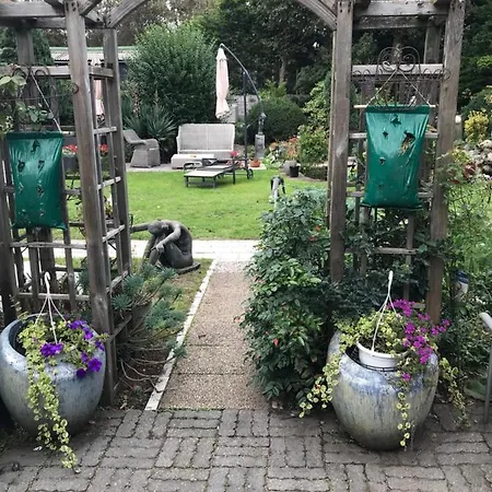 哈斯杜因住宿加早餐旅馆 4*